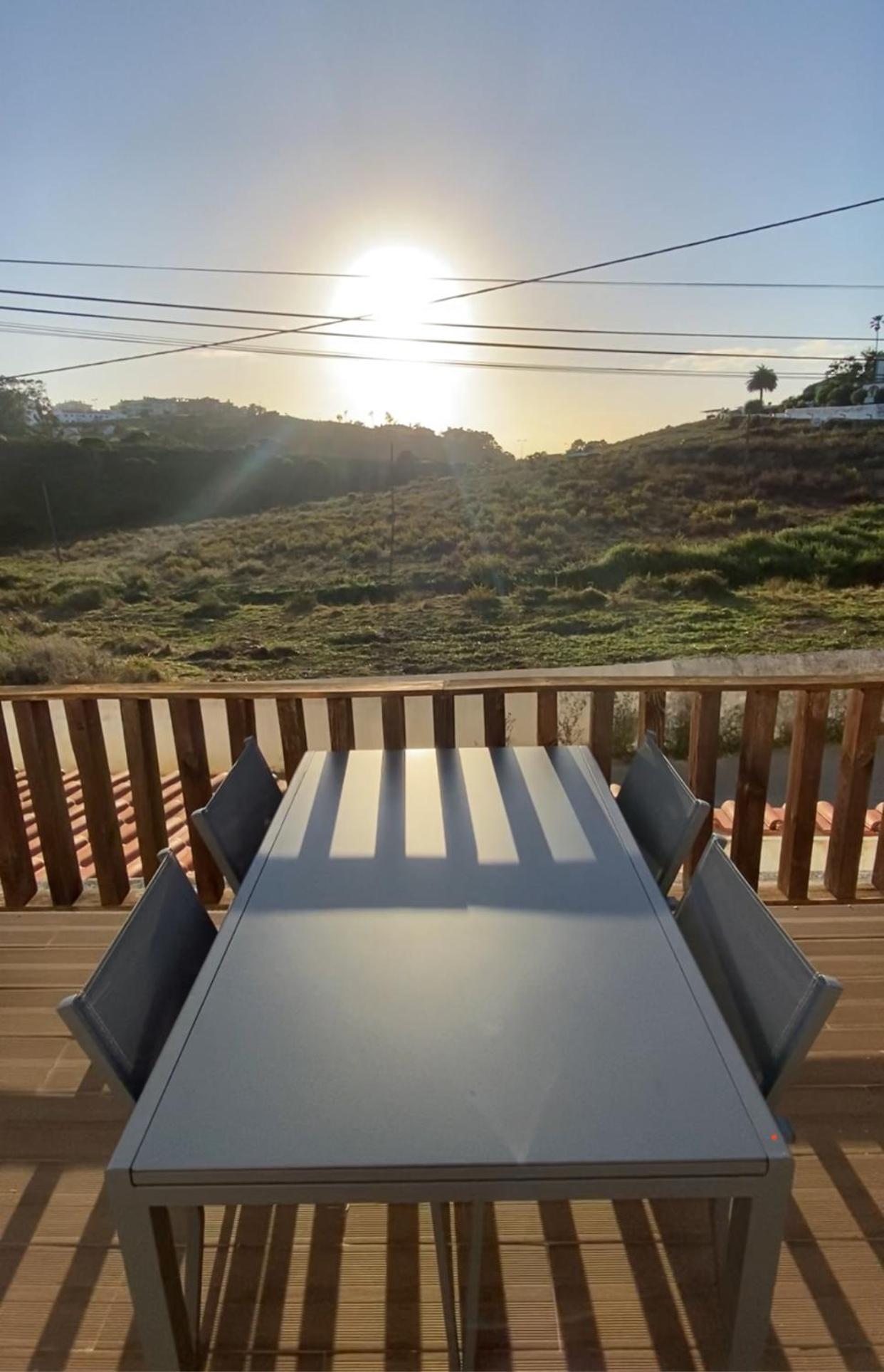 אריסרייה Like A Local Guest House מראה חיצוני תמונה